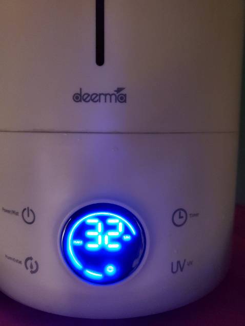 Máy đúng mô tả về hình dáng. Nhưng cảm biến độ ẩm không sài được hiện thị 32 hoài nên khi bật máy chạy hoài không có khái niệm dừng.