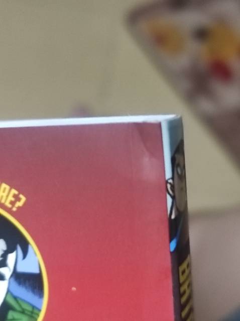 Đã coi Batman the animated series với chơi Batman Arkham nên quyết định mua đọc, giao hàng rất nhanh, chỉ có cái là truyện bị móp góc trái trên cùng nên hơi mất thẩm mỹ