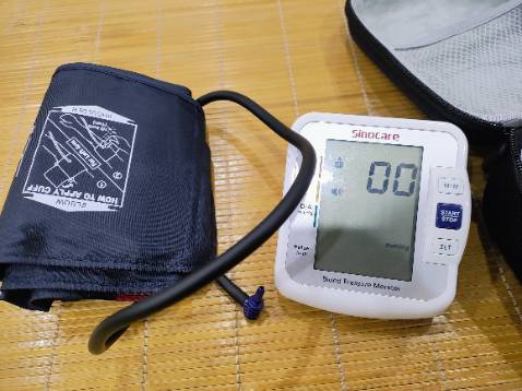 Máy dùng tốt, có tiếng việt, đã mua 2 chiếc, hài lòng!