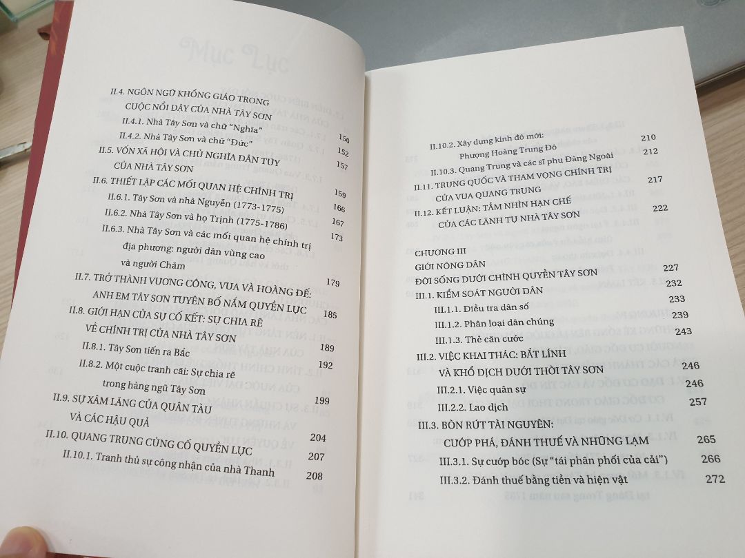 Sách rất hay, đóng gói cẩn thận. Văn phong của tác giả rất thu hút.
Điểm trừ vì thời gian giao hàng không đúng như cam kết và sự phản hồi của Tiki không thỏa đáng.