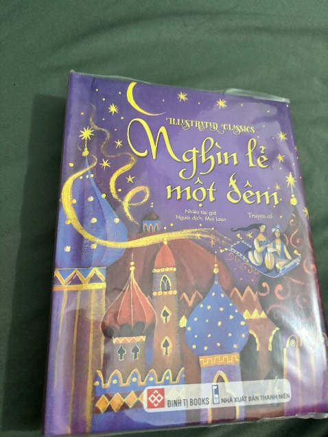 Chưa bao giờ thất vọng khi mua sách trên tiki. Sách rất đẹp. Bìa cứng. Em bé nhà mình rất thích ạ