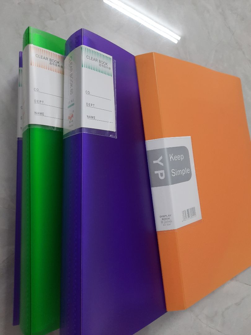 Màu sắc đẹp, lá khá dầy dặn, giao hàng nhanh, thân thiện