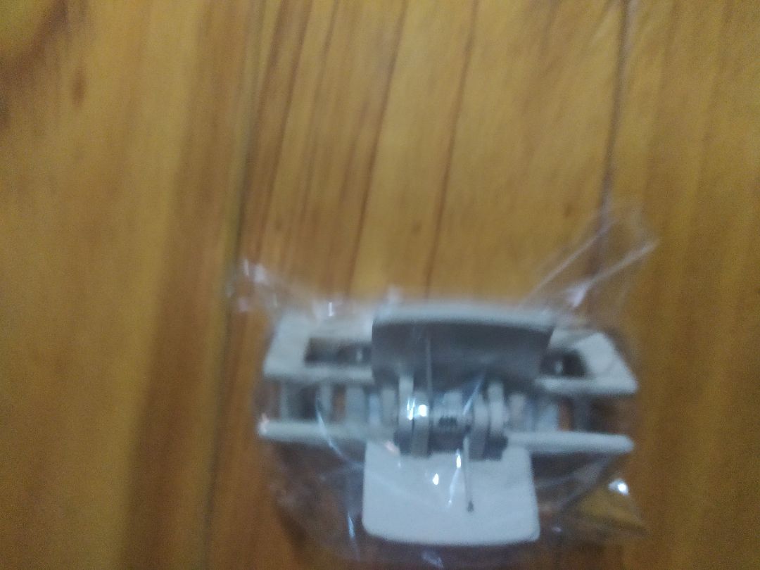 sản phẩm nhận được y như hình shop đăng, bên ngoài trông hơi nhỏ một xíu sản phẩm nhận được y như hình shop đăng, bên ngoài trông hơi nhỏ một xíu