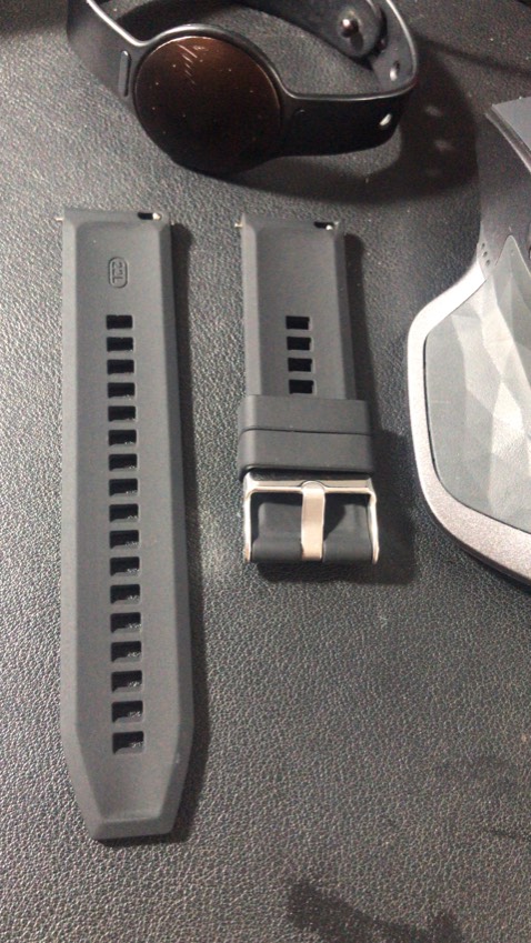 Hàng chất lượng nhưng tiếc là mua nhần size và đc shop hỗ trợ nhanh