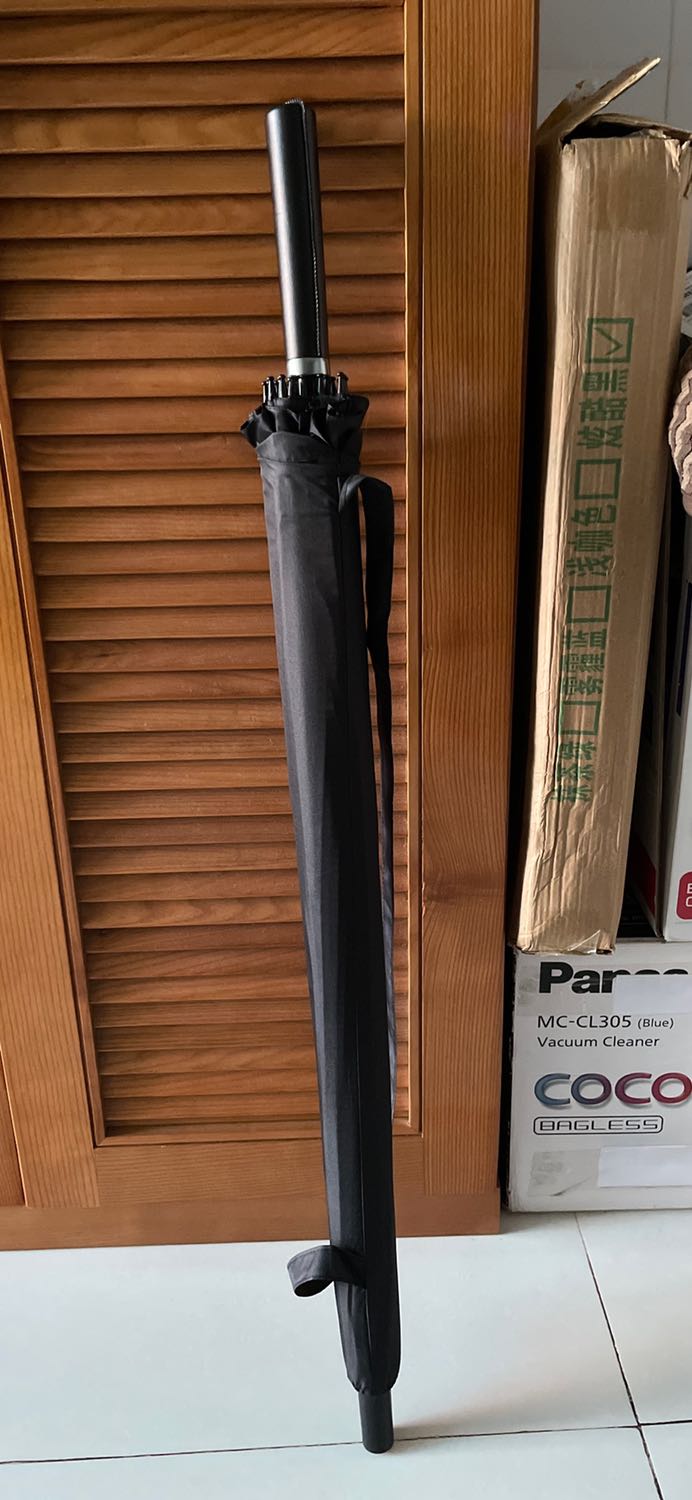 Giao hàng ko đúng hình, minh đặt dù gấp ngược ma Giao hàng ko đúng hình, minh đặt dù gấp ngược ma