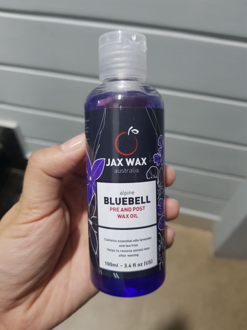 Làm sạch sáp ok, đúng là không nhờn như dầu khác. Dùng xong thấy da hết đau nhanh hơn hẳn. tốt hơn mong đợi.