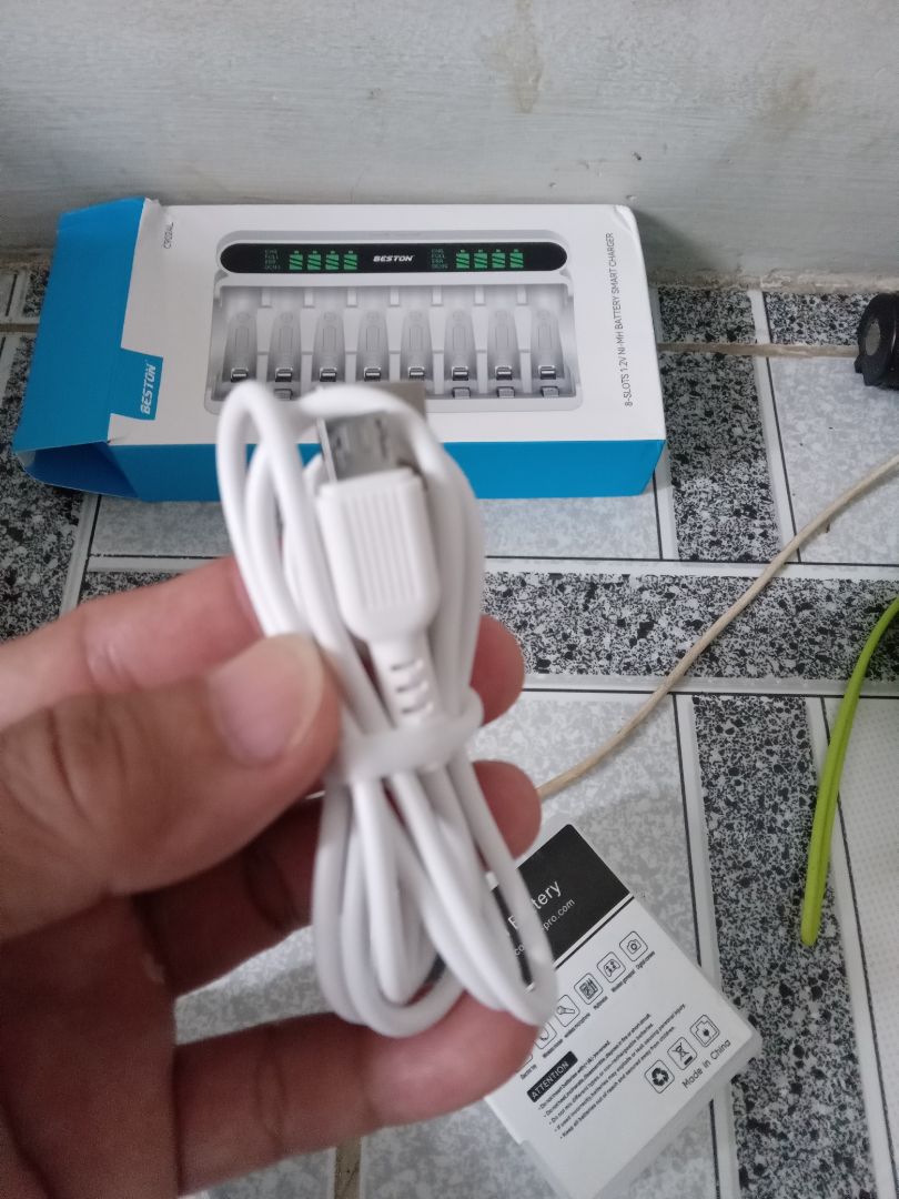 bộ sạc pin mình thấy ok giống miêu tå mình có thư rồi, sạc đầy pin có báo  đầy pin