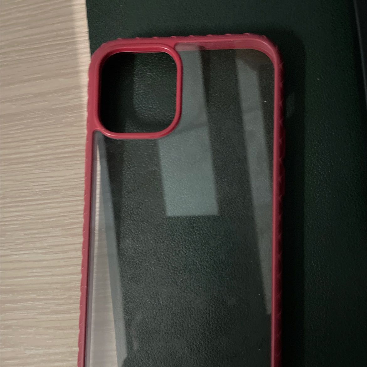 Hàng đẹp, có điều đặt gần 1 tháng mới giao hàng tới nơi.