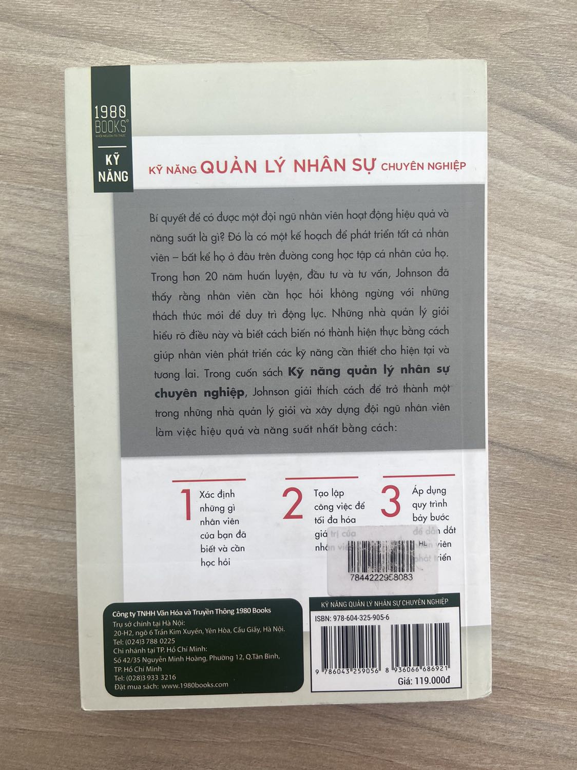 Đây là cuốn sách rất hay và hữu ích cho những ai đang hoặc sắp trở thành quản lý và cả chủ doanh nghiệp nữa. Giúp cho chúng ta hiểu được động lực và cách thức để tạo dựng một đội nhóm vững mạnh từ các thành viên nhiệt huyết, năng động và luôn trên tinh thần tìm tòi học hỏi. Ngay cả bản thân người quản lý cũng sẽ phát huy tối đa hiệu suất của mình khi hiểu được đường cong học tập. Thật sự rất đáng đọc, chúc mọi người canh được deal sale tốt Đây là cuốn sách rất hay và hữu ích cho những ai đang hoặc sắp trở thành quản lý và cả chủ doanh nghiệp nữa. Giúp cho chúng ta hiểu được động lực và cách thức để tạo dựng một đội nhóm vững mạnh từ các thành viên nhiệt huyết, năng động và luôn trên tinh thần tìm tòi học hỏi. Ngay cả bản thân người quản lý cũng sẽ phát huy tối đa hiệu suất của mình khi hiểu được đường cong học tập. Thật sự rất đáng đọc, chúc mọi người canh được deal sale tốt