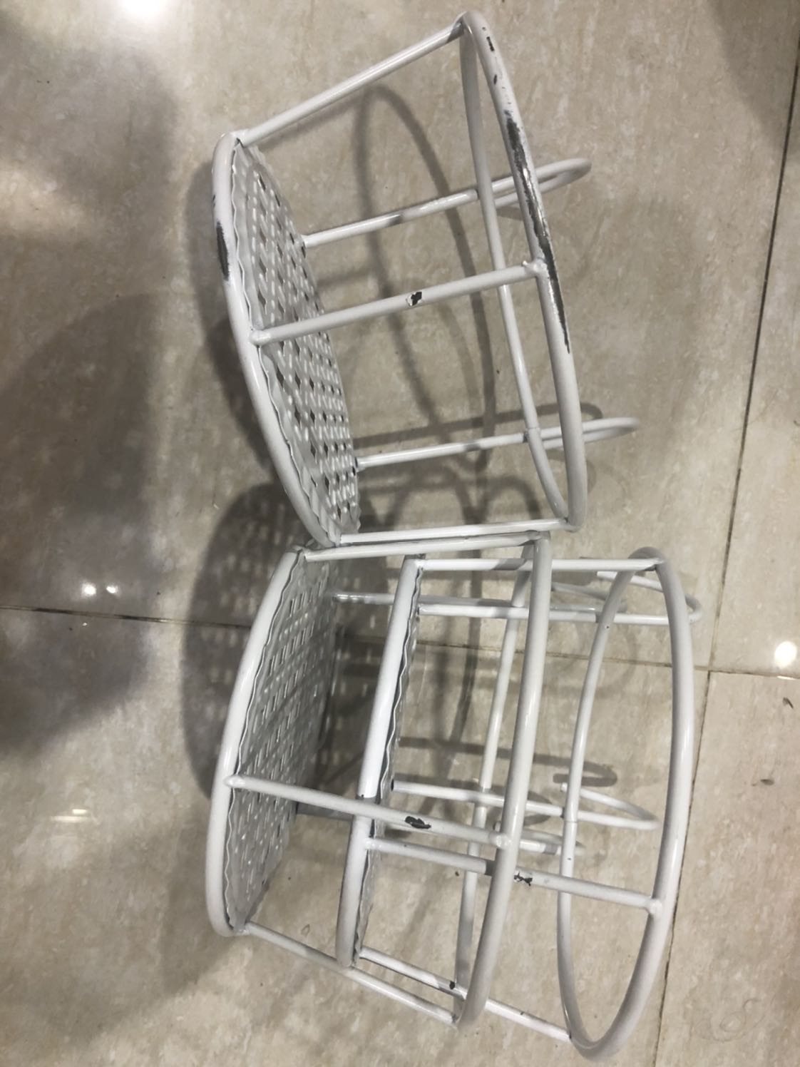 Sơn bị tróc nhiều, kg tốt