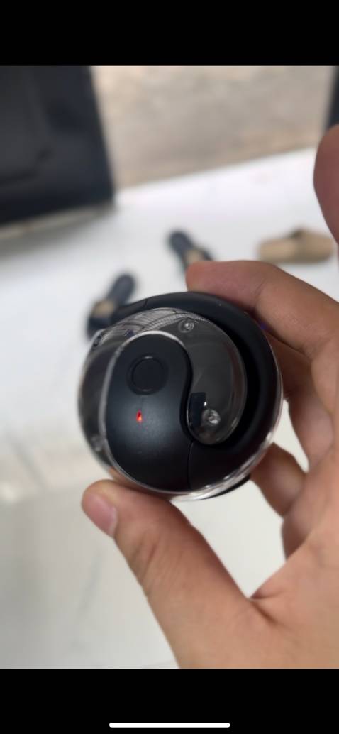 Dùng đc 3 ngày thấy ổn, Kết nối nhanh, pin trâu, độ bền chưa biết