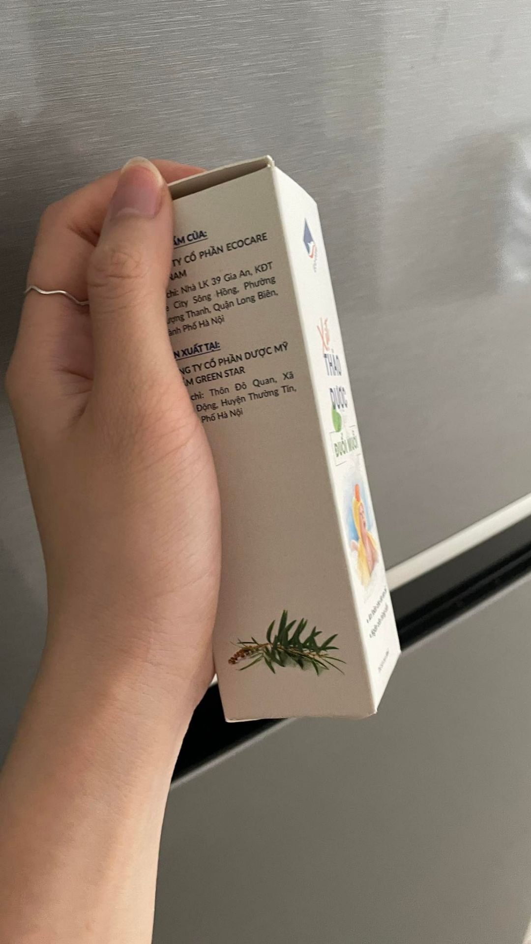 dùng hiệu quả lắm shop. bị muỗi cắn, xịt ko bị ngứa và nổi nốt nữa. dùng phòng cũng rất hiệu quả. shop giao hàng nhanh, đóng gói cẩn thận