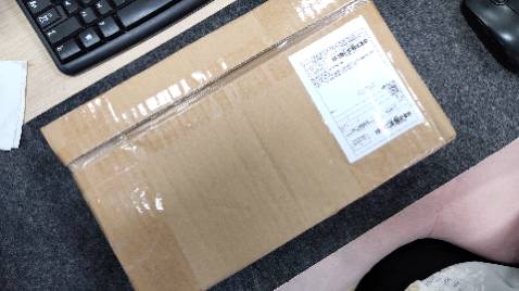 Giao hàng hơi lâu. Sản phẩm đóng gói đẹp và chắc chắn. Máy đẹp, cứng cáp. Chưa sử dụng nên chưa biết hiệu quản ntn.