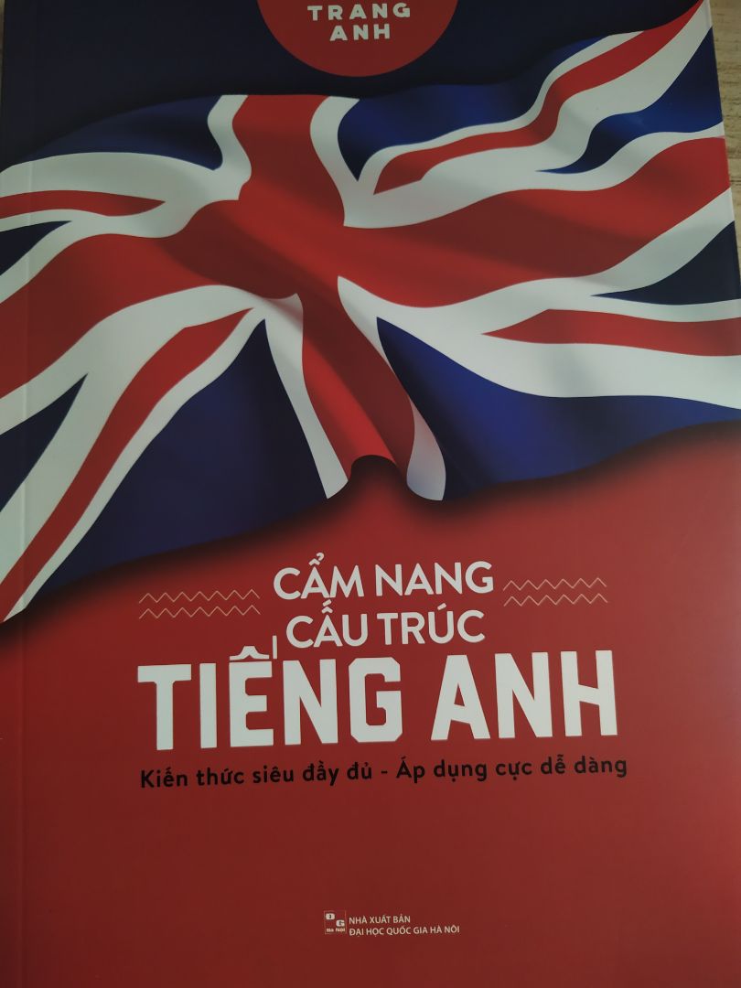 Sách Tiki đóng gói thì không có gì phải bàn. Về chất lượng thì nội dung cuốn này khá dễ học, bao gồm những cấu trúc cơ bản nhất cho những ai muốn cũng cố chắc nền tảng hoặc những người mất gốc muốn học lại từ đầu. Còn những ai đã chắc nền tảng thì mình khuyên có thể bỏ qua.