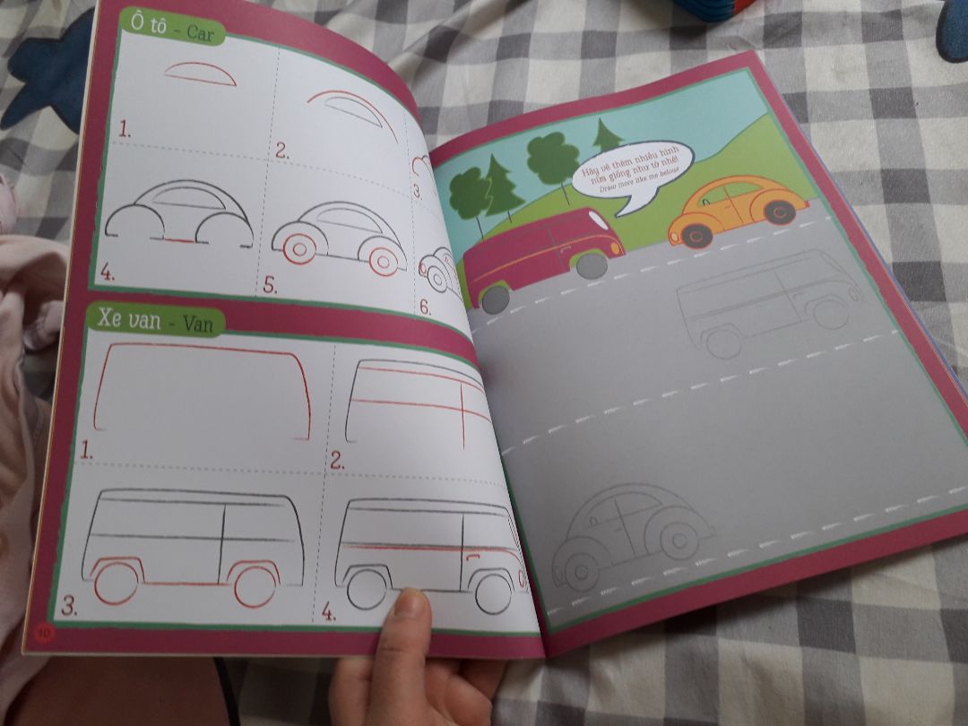 Sách hướng dẫn bé vẽ rất đơn giản. Mình mua được giá sale 91% nên vô cùng hài lòng.
