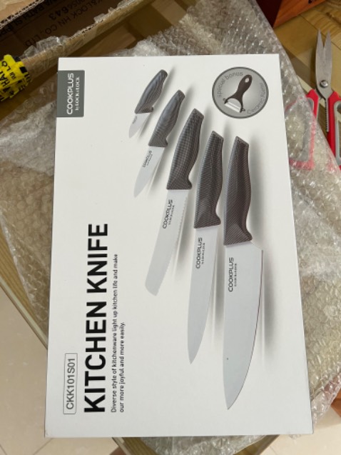 Giống mô tả, nhưng ko bén lắm, chọn mua của locklock nhưng thấy ko ưng lắm