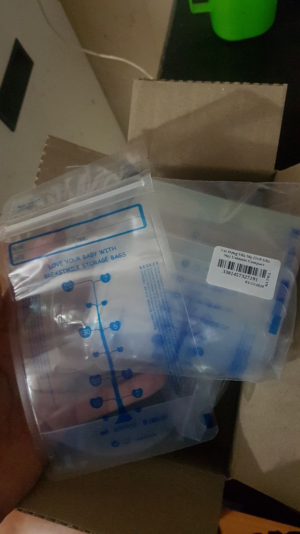 giao hàng và đóng gói của tiki thì ko có gì để chê cả. Lần này hơi thất vọng vì mình đặt 2 gói túi trữ sữa mỗi túi 30 nhưng khi nhận hàng thì 1 túi có 27 chiếc và 1 túi 30 chiếc. hy vọng tiki giao số lượng chuẩn cho khách hàng hơn. giao hàng và đóng gói của tiki thì ko có gì để chê cả. Lần này hơi thất vọng vì mình đặt 2 gói túi trữ sữa mỗi túi 30 nhưng khi nhận hàng thì 1 túi có 27 chiếc và 1 túi 30 chiếc. hy vọng tiki giao số lượng chuẩn cho khách hàng hơn.