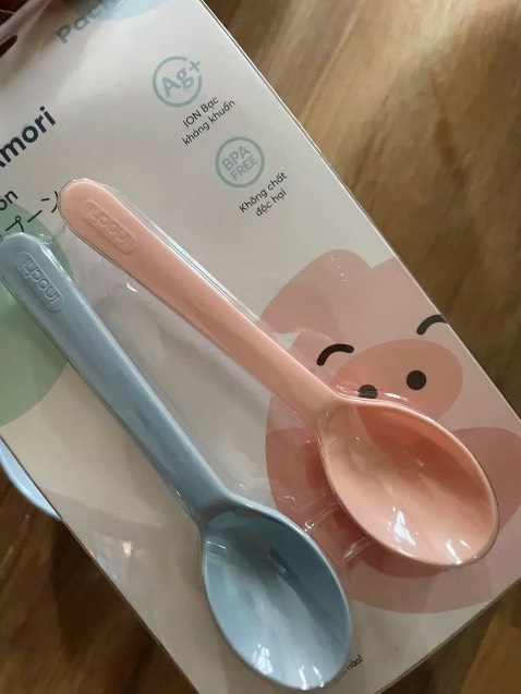 Màu siêu đẹp, bé gần ăn rồi nên đặt dần là vừa, sản phẩm cầm chắc tay đẹp, dễ thương,hàng inochi nên rất yên tâm lần sau sẽ ủng hộ shop nữa nhé