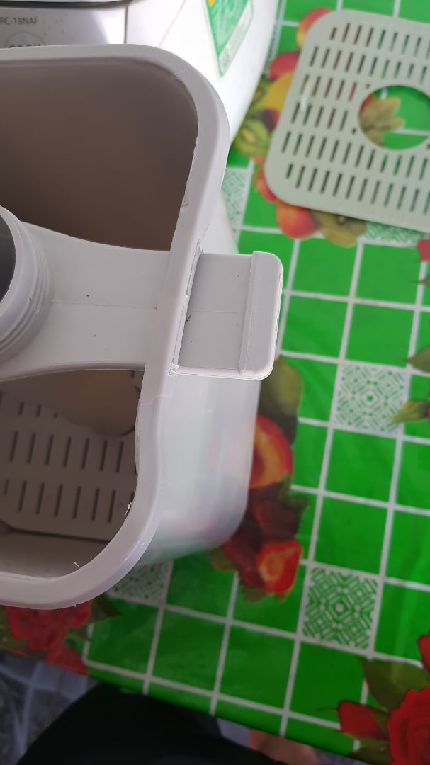 sản phẩm quá kém chất lượng. mua về chưa làm lắp vô sp méo từ khâu sản xuất nhưng vẫn giao cho khách hàng.
lò so thì rất ngắn.
sản phẩm này giao cho khách như chưa được kiểm định mà đã giao cho khách hàng.