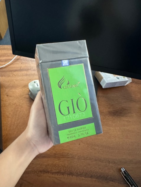 mùi lưu hương lâu và rất dễ chịu