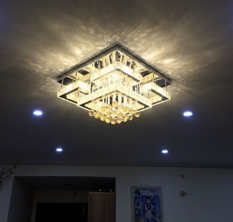 Đèn đẹp. Giao hàng nhanh.