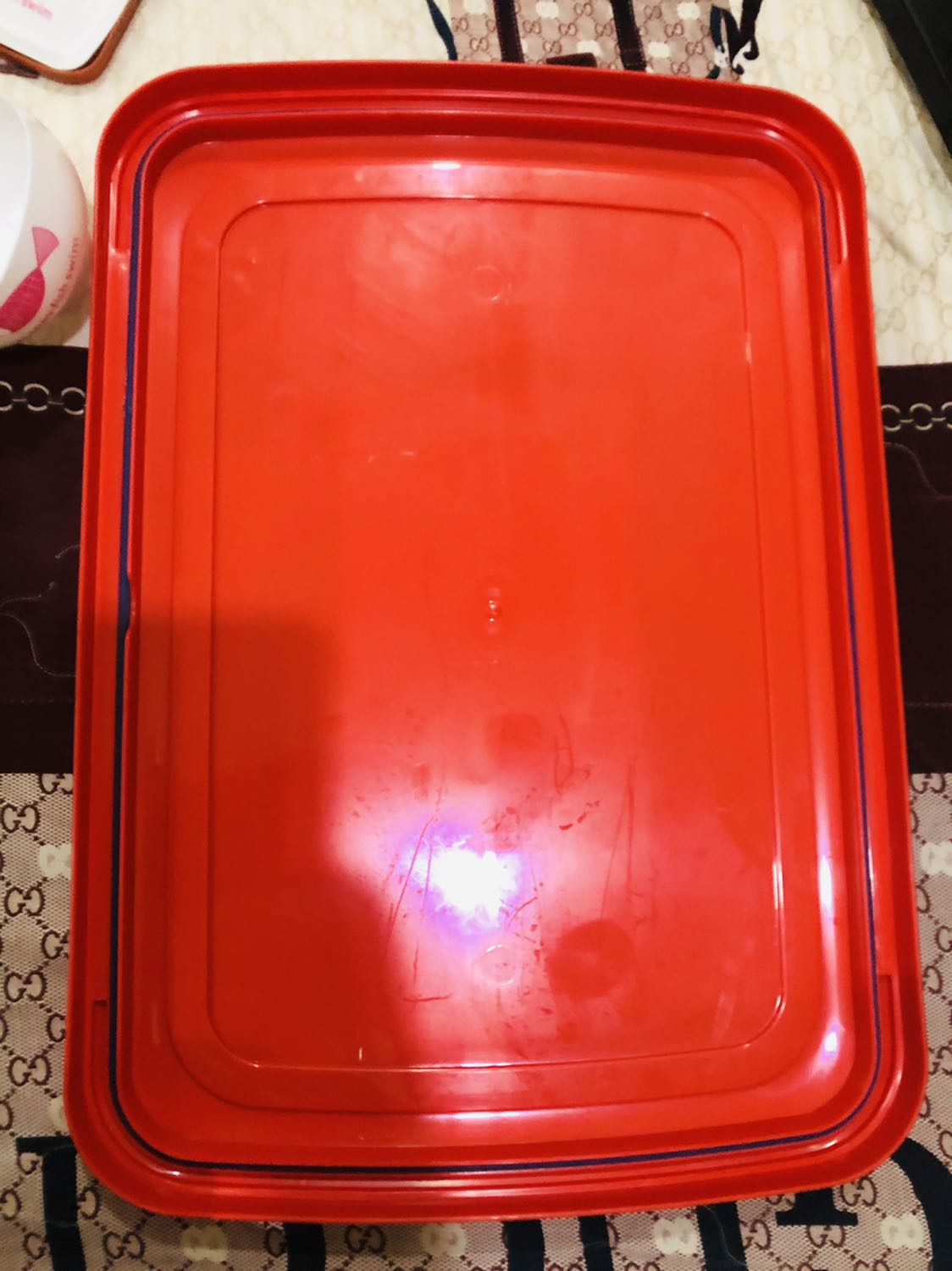 Thùng rộng rãi, để đồ nhiều Thùng rộng rãi, để đồ nhiều