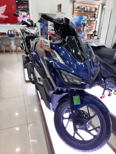 Bạn Tâm ở Head PT Khánh Hội tư vấn rất nhiệt tình, xe đẹp, máy mạnh
Mình máy mắn bốc thăm trúng được Giải 2 quạt điều hòa