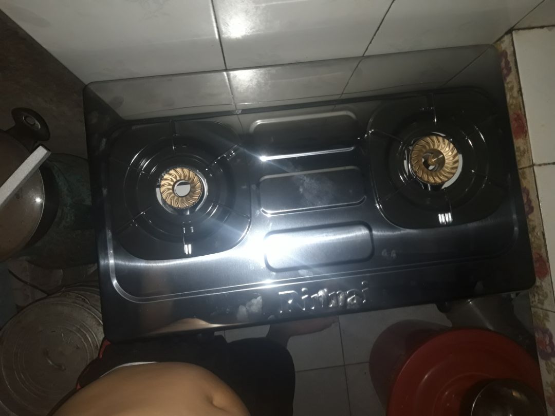 bếp đẹp,đánh lửa nhạy
đóng gói kỹ,cẩn thận,nhân viên giao hàng thì rất thân thiện