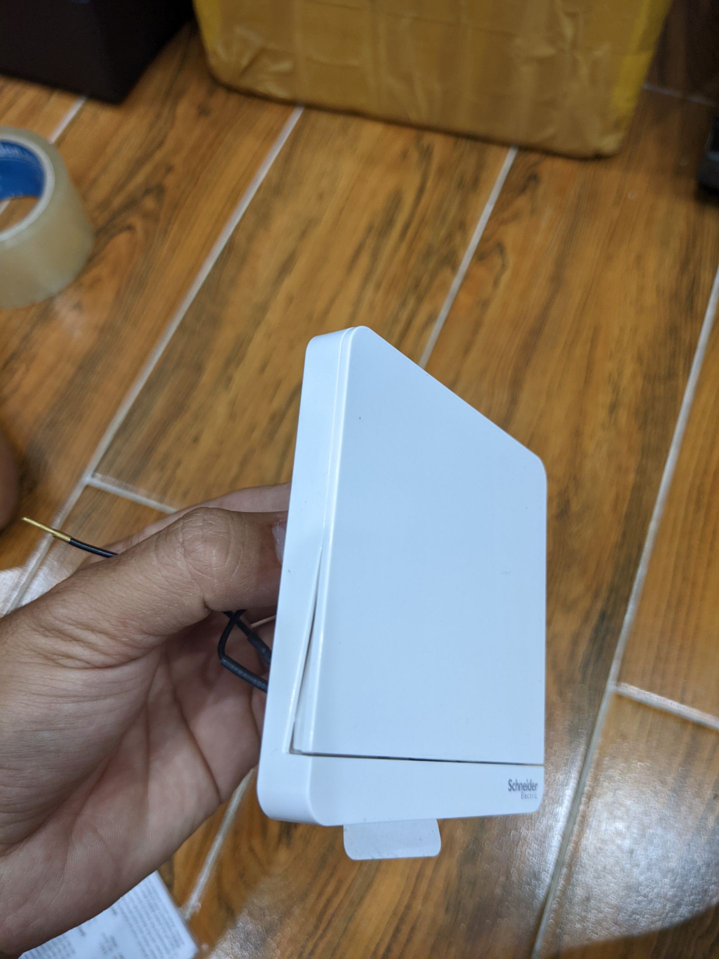 Đẹp, bấm nhẹ.