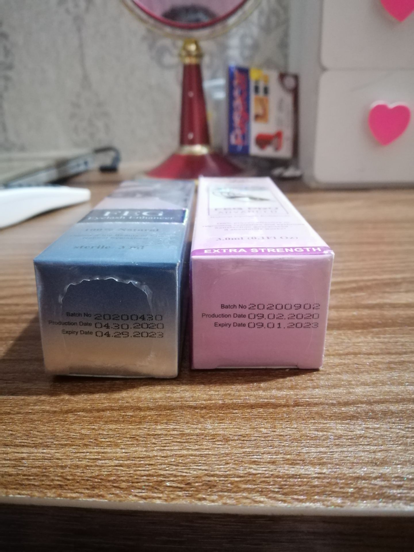 trc mua *** có 380k mà ship 3 ngày thôi, dùng hết 2 combo rồi mi có dài và rậm hơn, nay mới mua thử bên tiki 420k cũng hàng chuẩn mỗi tội giao hàng hơi lâu  
1 tuần