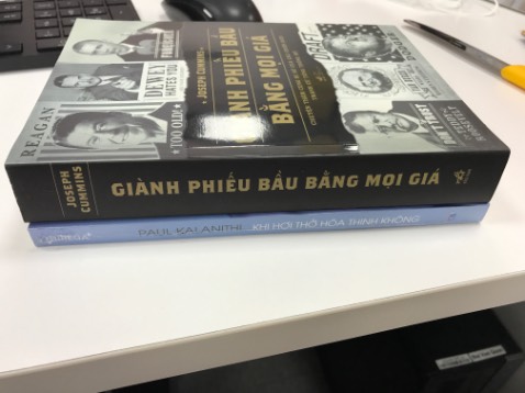 Sách mới, đóng gói kỹ lưỡng cẩn thận