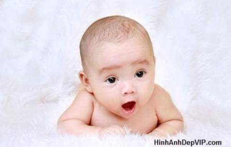 sách hay, nên mua, chưa thấy tự xóa là như thế nào luôn, nhưng nói chung bé thích chơi