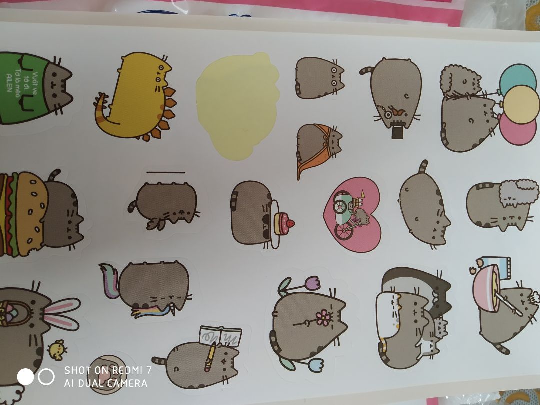 Xinh lắm , đọc hay và không nhàm chán , bé mèo rất cute:3