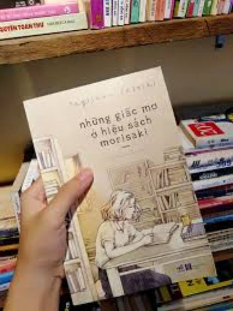 Những giấc mơ ở hiệu sách Morisaki” mang những nỗi buồn, giúp chạm tới nhau trong sự thấu hiểu và chia sẻ. Như nhân vật Satoru nói với cô cháu gái: “Không đơn giản là chuyện ở đâu, mà là chuyện của con tim. Dù ở đâu hay với ai, chỉ cần có thể thành thật với trái tim thì đó sẽ là nơi dành cho mình.”