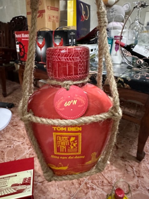 Xửng đáng trong tầm giá sang trọng phù hợp biếu tặng . Mình mua về sử dụng trải nghiệm Xửng đáng trong tầm giá sang trọng phù hợp biếu tặng . Mình mua về sử dụng trải nghiệm