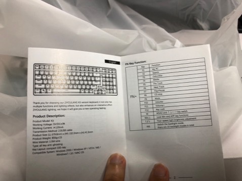 Bàn phím nhạy, âm thanh tích tích nghe vui tai, 
Có nhiều chế độ đèn led, khi rãnh có thể nhìn đèn xả stress 
Có 4 mức độ đèn: sáng nhất, sáng vừa, sáng yếu, tắt luôn giúp mình tiết kiệm điền và điều chỉnh trong văn phòng làm việc Bàn phím nhạy, âm thanh tích tích nghe vui tai, 
Có nhiều chế độ đèn led, khi rãnh có thể nhìn đèn xả stress 
Có 4 mức độ đèn: sáng nhất, sáng vừa, sáng yếu, tắt luôn giúp mình tiết kiệm điền và điều chỉnh trong văn phòng làm việc