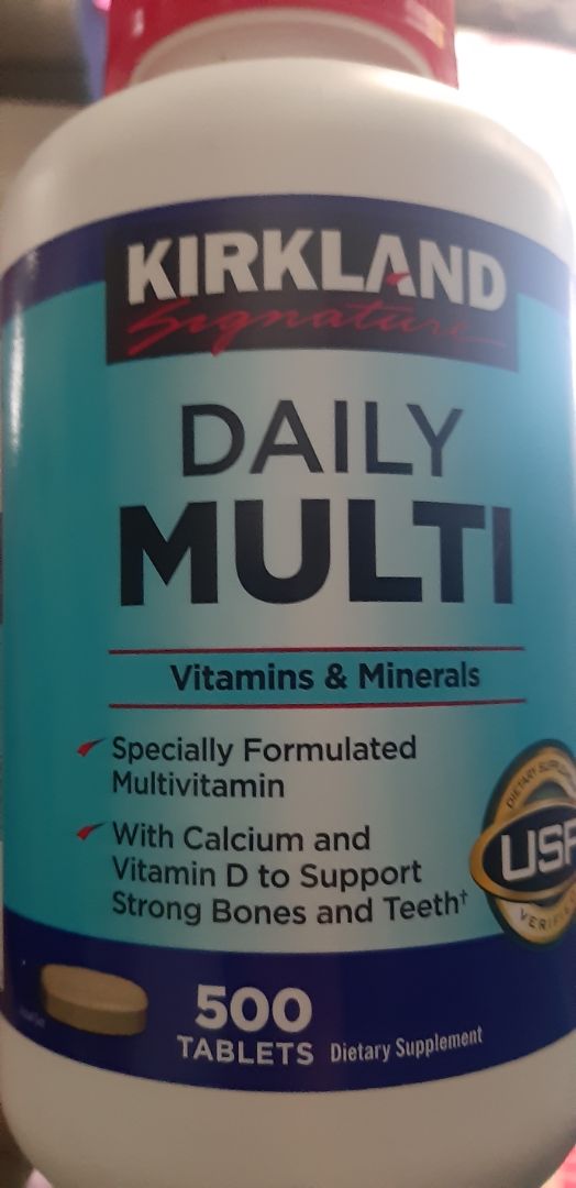 giao hàng cực nhanh, đóng gói cẩn thận, hàng có tem nhãn thông tin cụ thể nên rất yên tâm, đã mua hàng của shop nhiều lần, cám ơn shop nhiều.