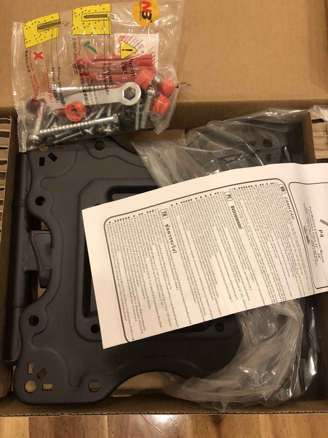 Mình là giám khảo khó tính đánh giá sản phẩm cực kỳ tinh xảo và chất lượng...hãy nhìn vào chất sơn, hãy nhìn vào trọng lượng nặng, được gia công đạt chuẩn ISO TUV...khuyên dùng. Mình mua được giá hời với code giảm còn 200k