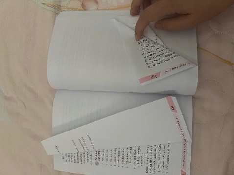 Cuốn Chào con 8 trang ko có chữ