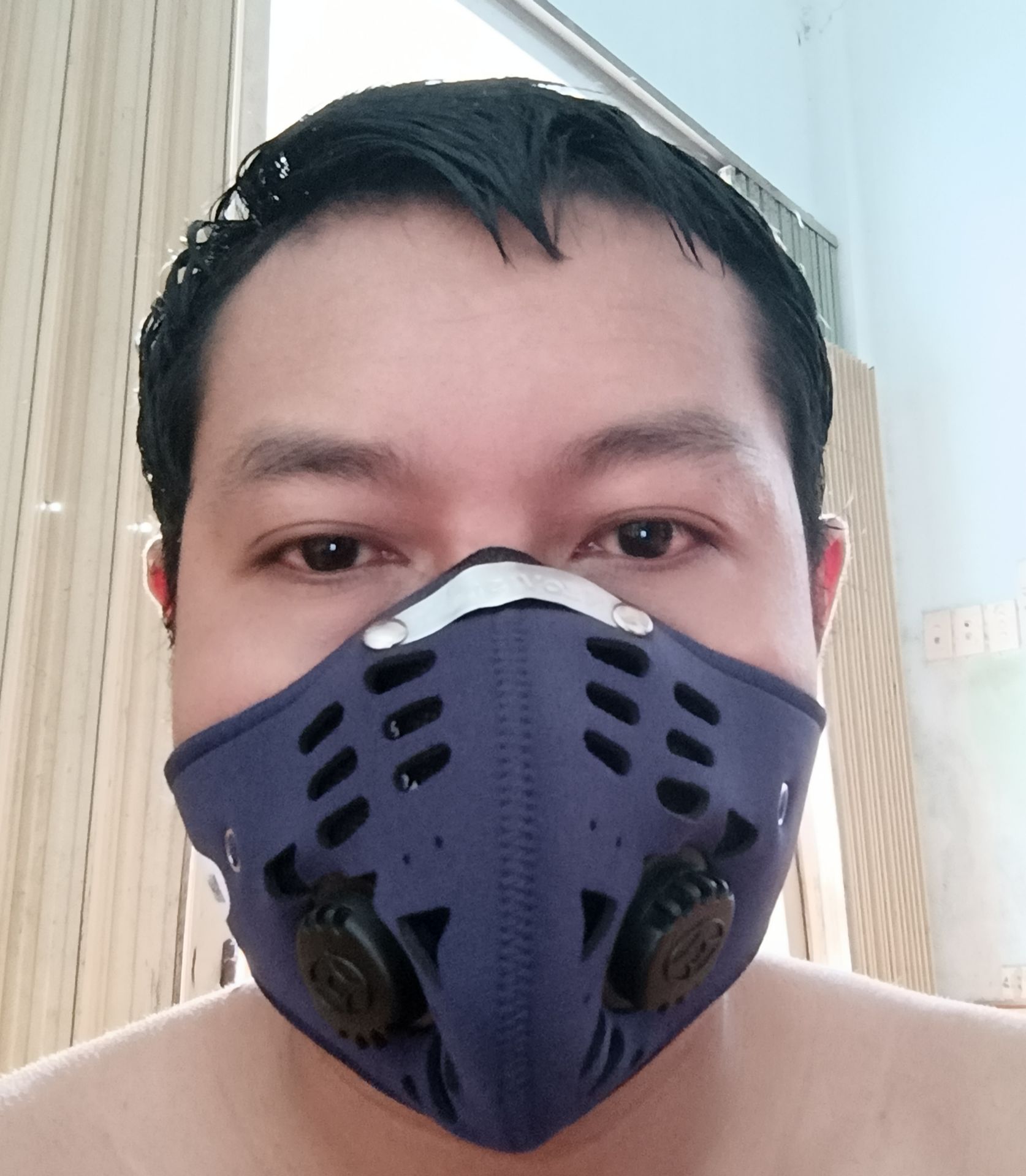 đã nhận dc hàng. hàng đúng như mô tả. xài 1 thời gian sẽ cho review tiếp