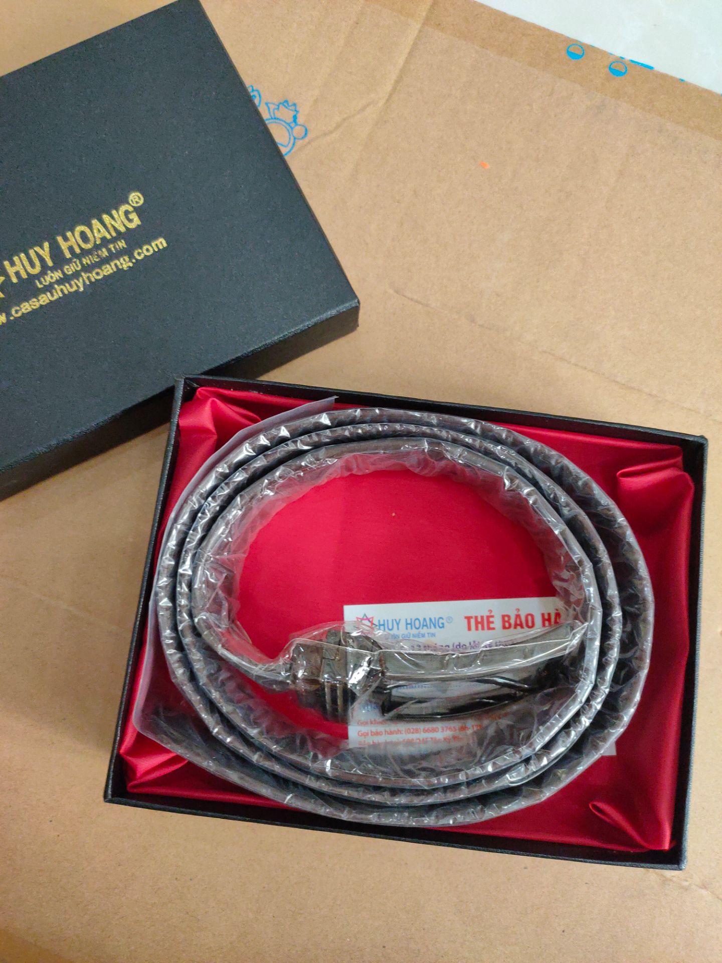 Rất tốt... Dây bền màu sắc đẹp... rất mềm chỉ may đều chắc chắn