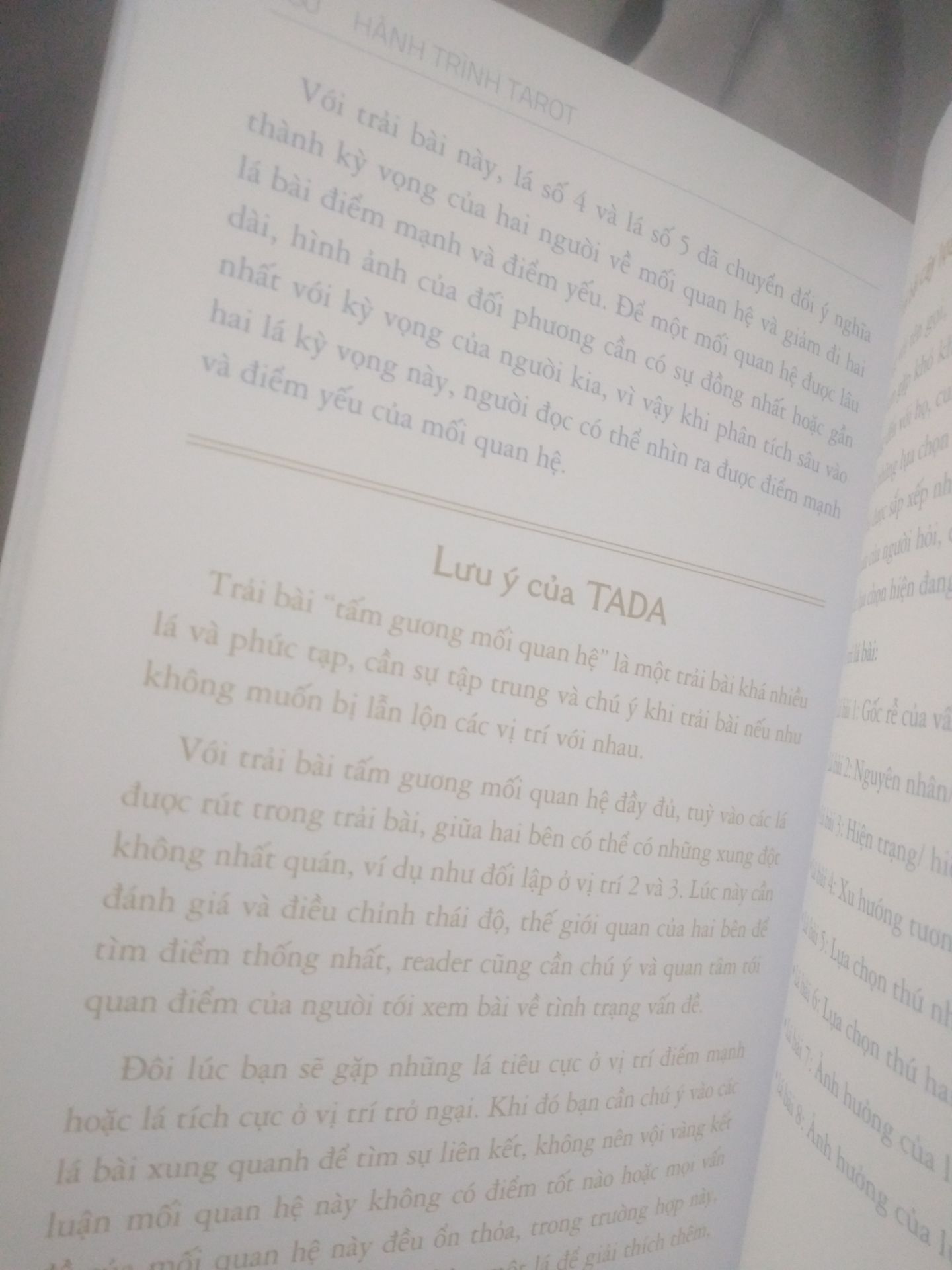 Sách khá dễ hiểu, nội dung cũng khá chi tiết cho người mới bắt đầu tìm hiểu tarot. Giấy dày, hình ảnh minh hoạ đẹp, bìa sang và xịn. Giao hàng nhanh, không móp méo
10/10
