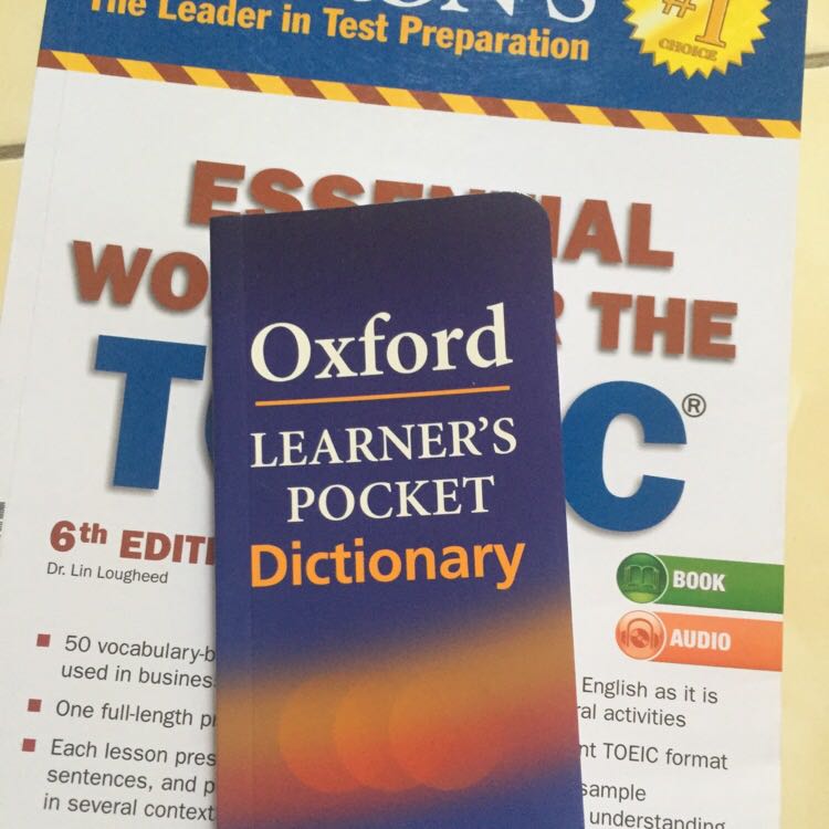 Mua thêm cuốn từ điển này để được fs cho đơn hàng. 100% tiếng Anh nên rất hữu ích cho việc nâng cao vốn từ vựng. Từ điển nhỏ gọn, dễ mang theo ở mọi nơi. Dịch vụ của Fahasa rất tốt, sẽ tiếp tục ủng hộ!