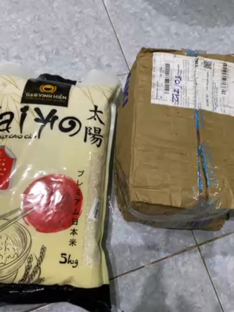 Sản phẩm đúng mô tả chất lượng gạo chưa ăn bao bì đóng gói đẹp