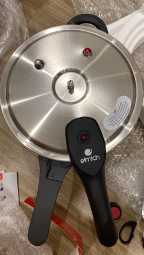 Xịn nha. Nồi dày, chắc chắn, dùng bếp từ thoải mái.