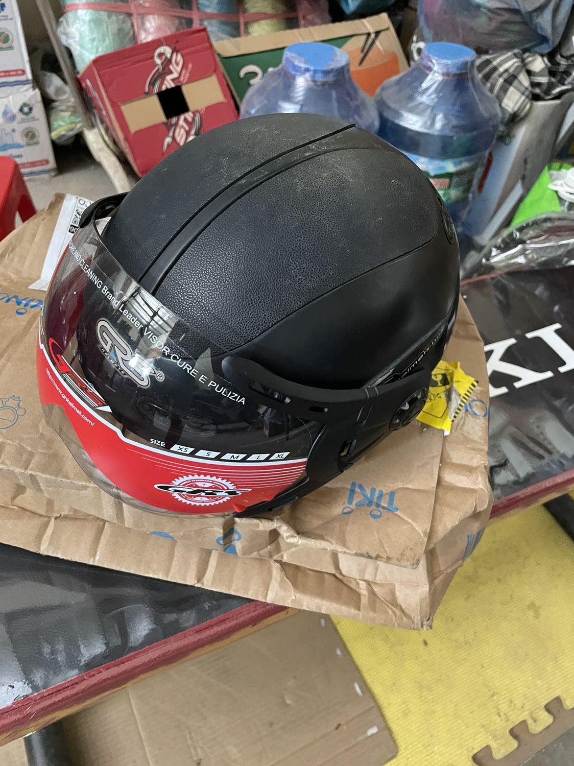 Hàng ổn, nhưng nhìn thùng hàng mà xót xa, bên giao hàng nó đạp nó chọi nó nhồi nó nhét mà móp nát cái hộp ngoài luôn, câm phẩn