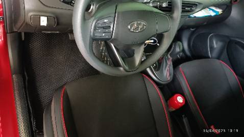 Mùi cà phê khử bớt mùi xe khá ok