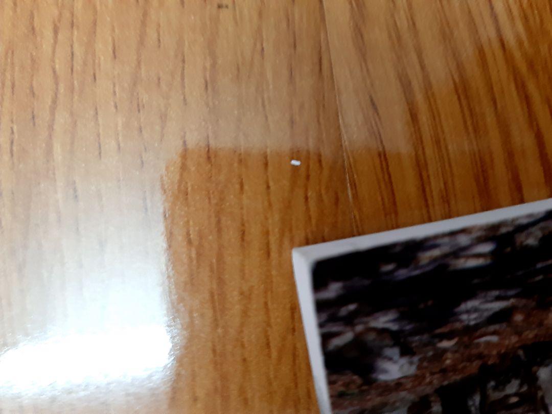 mua 1 đơn hàng nhưng nhận từ 3 kho khác nhau kho tp hcm thì sp ok còn gói nhận từ kho HN thì móp méo mở ra góc sách bị quăn mong tiki sớm điều chỉnh .