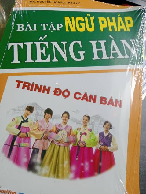 Giao siêu nhanh, mình đặt đêm qua mà trưa nay nhận đc rồi. Đóng gói cũng rất chỉn chu nữa