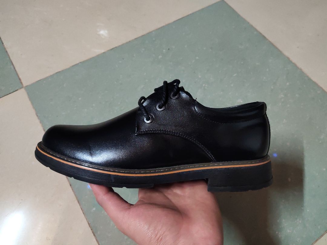 Sản phẩm đúng như hình. Nói chung tốt. hiện tại chưa có gì phải phàn nàn